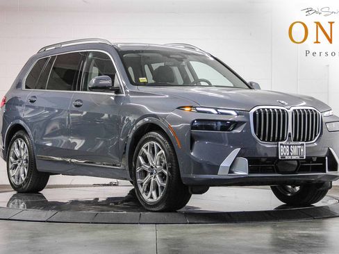 Used 2026 BMW X7 xDrive40i AWD/4WD image 1
