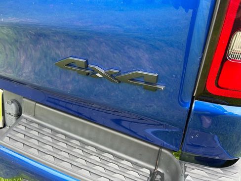 Used 2019 RAM 1500 Sport w/ Level 2 Equipment Group AWD/4WD image 6