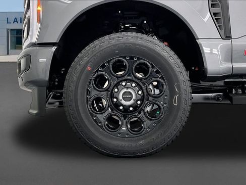 New 2026 Ford F350 Lariat w/ Black Appearance Package AWD/4WD image 13
