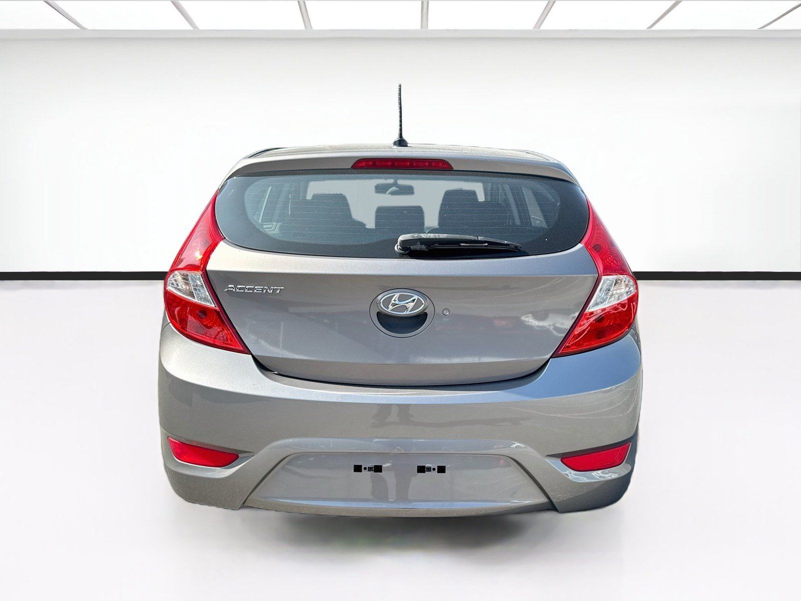 Used 2017 Hyundai Accent SE FWD image 5