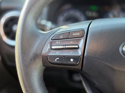 Certified 2023 Hyundai Kona SEL image 19