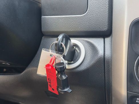 Used 2014 RAM 1500 Big Horn image 30