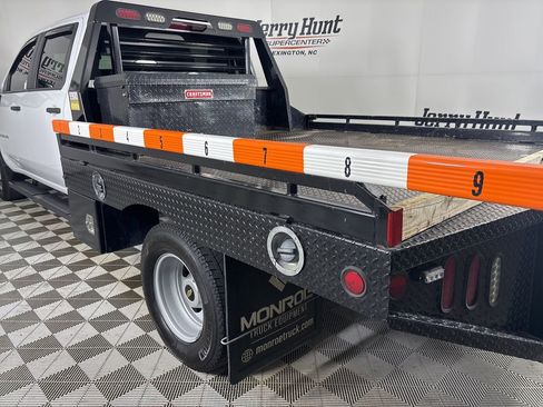 Used 2023 Chevrolet Silverado 3500 W/T w/ WT Convenience Package image 7