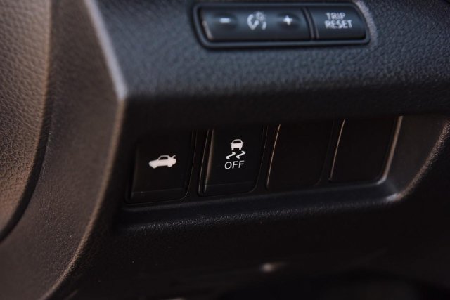Used 2015 Nissan Altima 2.5 S w/ Special Edition Package FWD image 10