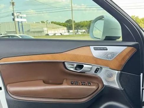 Used 2018 Volvo XC90 T6 Inscription w/ Convenience Package AWD/4WD image 18