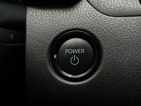Used 2025 Toyota Camry LE FWD image 27