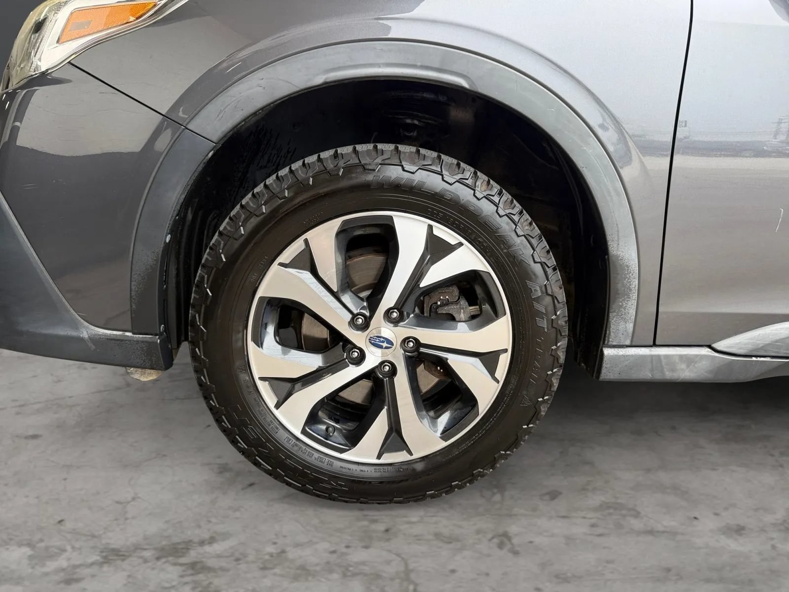 Used 2020 Subaru Outback Limited AWD/4WD image 43