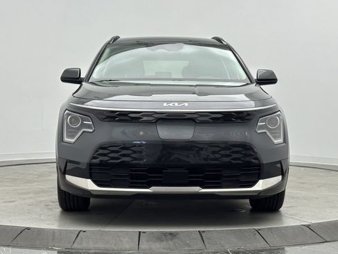 Used 2024 Kia Niro Wind FWD image 2
