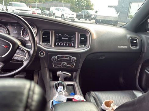 Used 2019 Dodge Charger SXT w/ Leather Interior Group RWD image 21