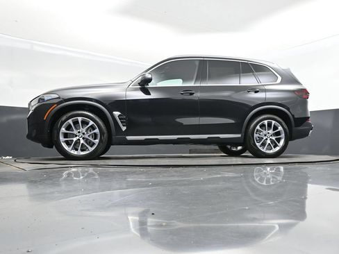 Used 2026 BMW X5 sDrive40i RWD image 41