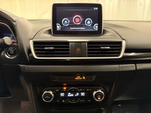 Used 2015 MAZDA MAZDA3 i Touring w/ Technology Package image 15