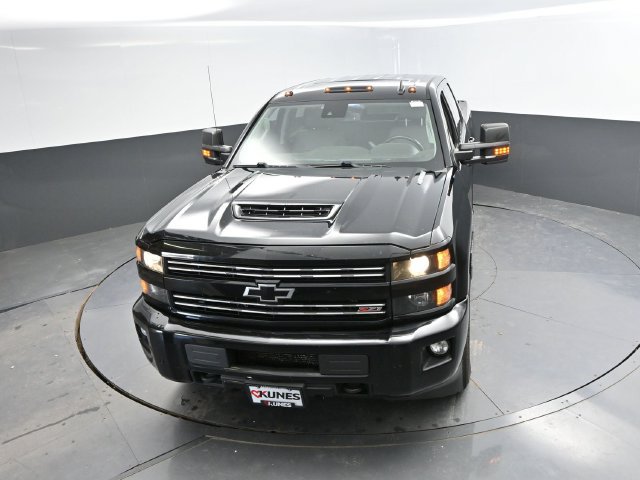 Used 2017 Chevrolet Silverado 2500 LTZ w/ Midnight Edition AWD/4WD image 39