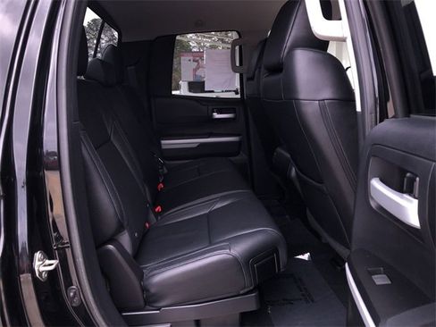 Used 2017 Toyota Tundra Limited image 31