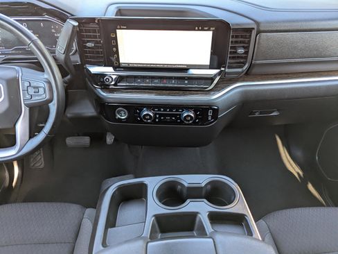 Used 2024 GMC Sierra 1500 SLE RWD image 16