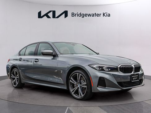 Used 2023 BMW 330i xDrive Sedan w/ Premium Package AWD/4WD image 1
