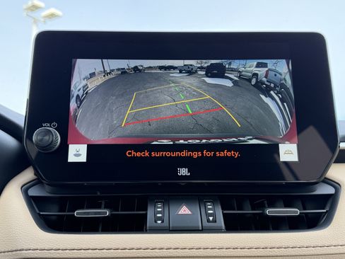 Used 2023 Toyota RAV4 Limited image 33