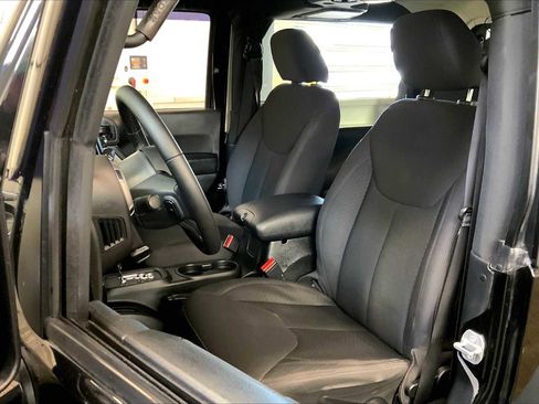 Used 2017 Jeep Wrangler Sport w/ Quick Order Package 24S image 8