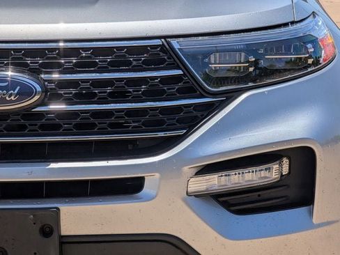 Used 2020 Ford Explorer XLT w/ Equipment Group 202A RWD image 9