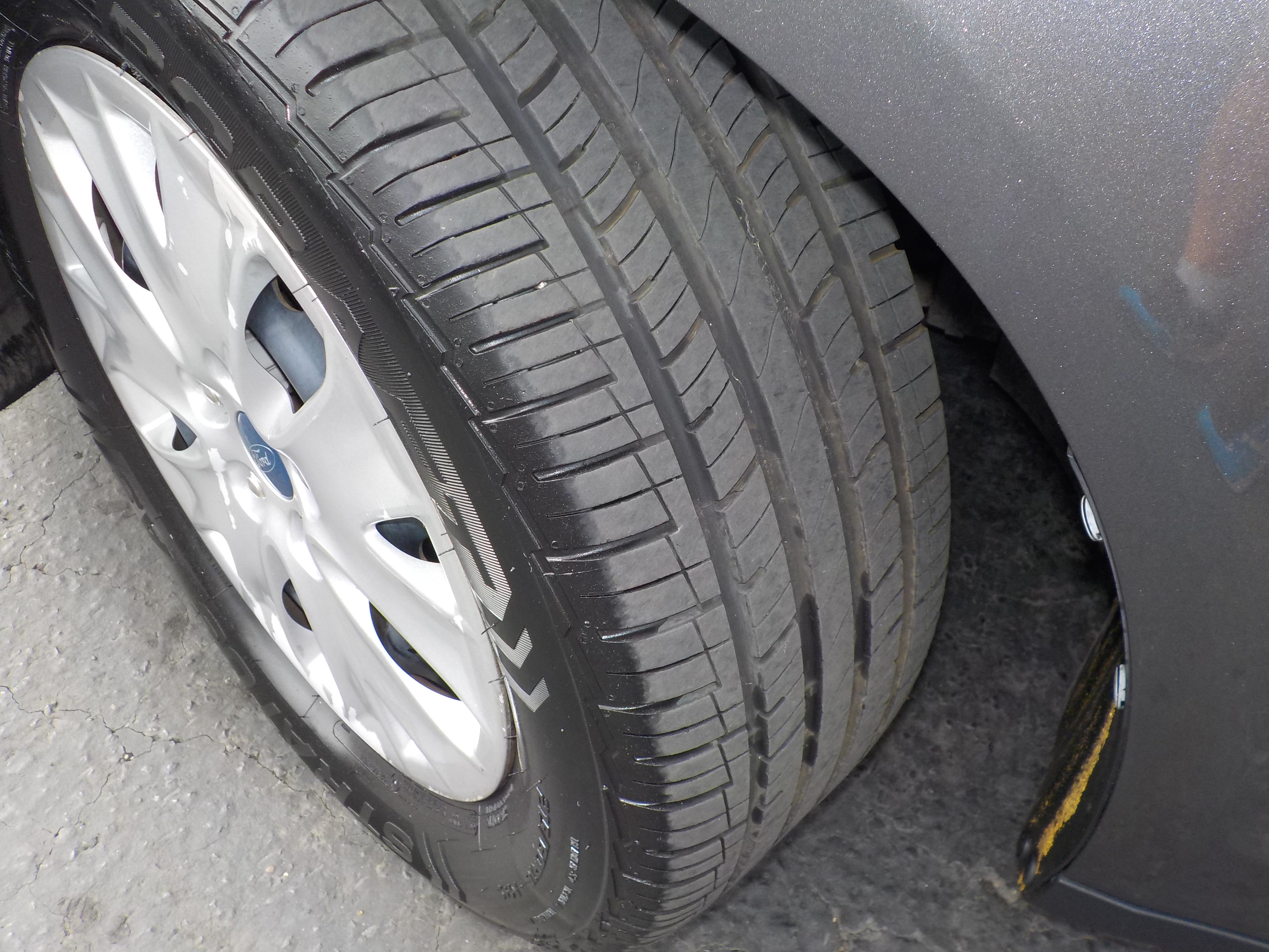 Used 2013 Ford Fusion S FWD image 11