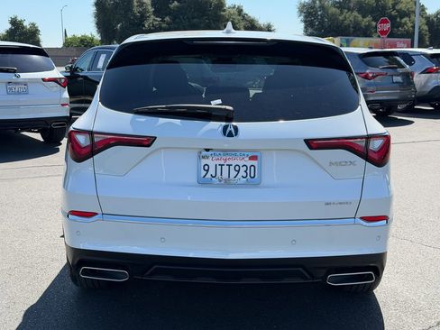 Certified 2024 Acura MDX SH-AWD w/ Technology Package image 7