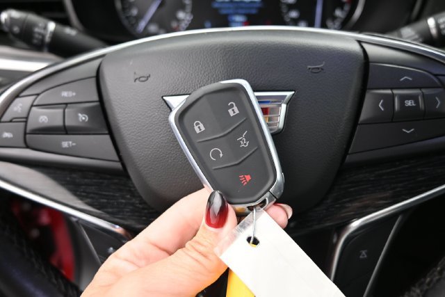 Used 2020 Cadillac XT5 Premium Luxury FWD image 36