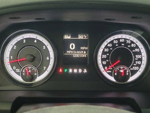 Used 2015 RAM 1500 Express image 23