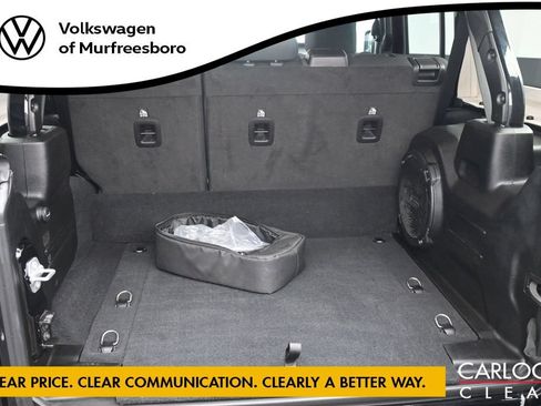 Used 2023 Jeep Wrangler Unlimited w/ Cold Weather Group AWD/4WD image 18