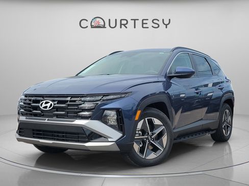 New 2026 Hyundai Tucson SEL image 1