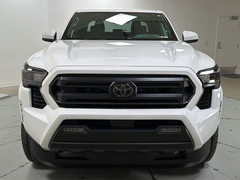 New 2026 Toyota Tacoma SR5 image 2
