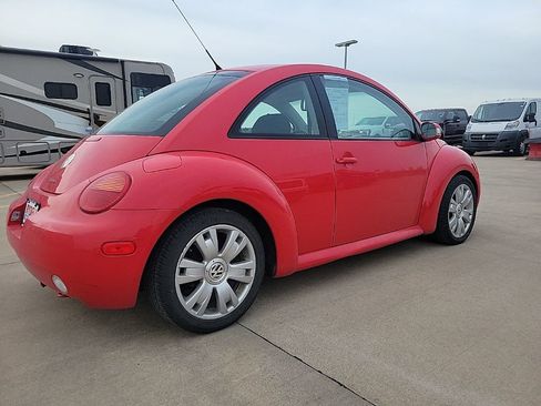 Used 2003 Volkswagen Beetle GLS FWD image 3