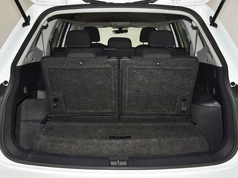 Used 2023 Volkswagen Tiguan S FWD image 29