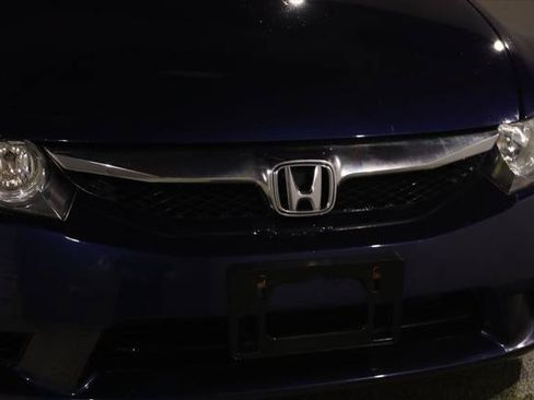 Used 2011 Honda Civic DX-VP image 14