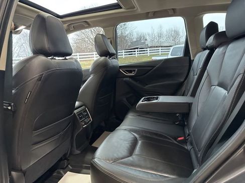 Used 2020 Subaru Forester Touring image 31