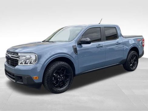 Used 2024 Ford Maverick Lariat w/ FX4 Off-Road Package image 3