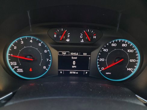 Used 2021 Chevrolet Equinox LS image 23