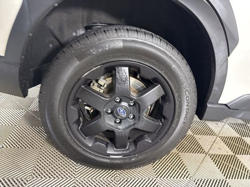 Used 2023 Subaru Outback Wilderness image 32