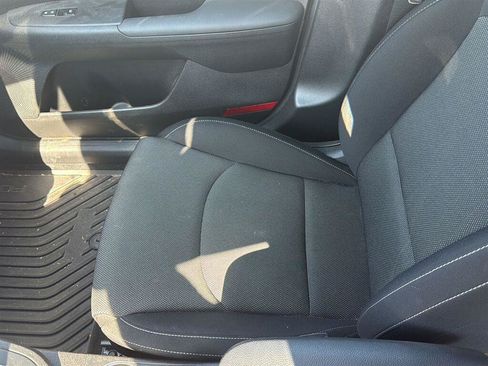Used 2023 Kia Forte LXS w/ LXS Technology Package FWD image 6