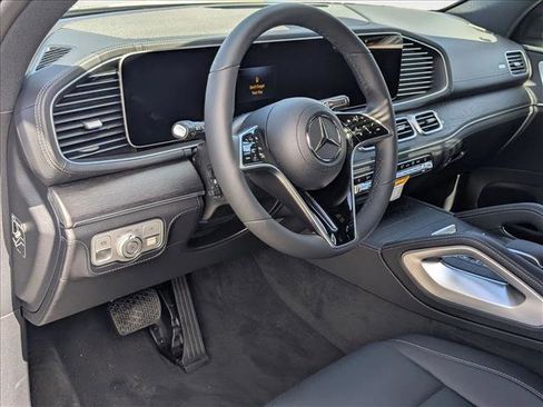 New 2026 Mercedes-Benz GLE 450 4MATIC image 3
