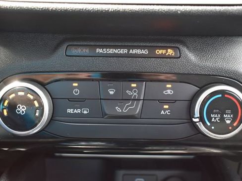 Used 2022 Ford Escape S AWD/4WD image 25