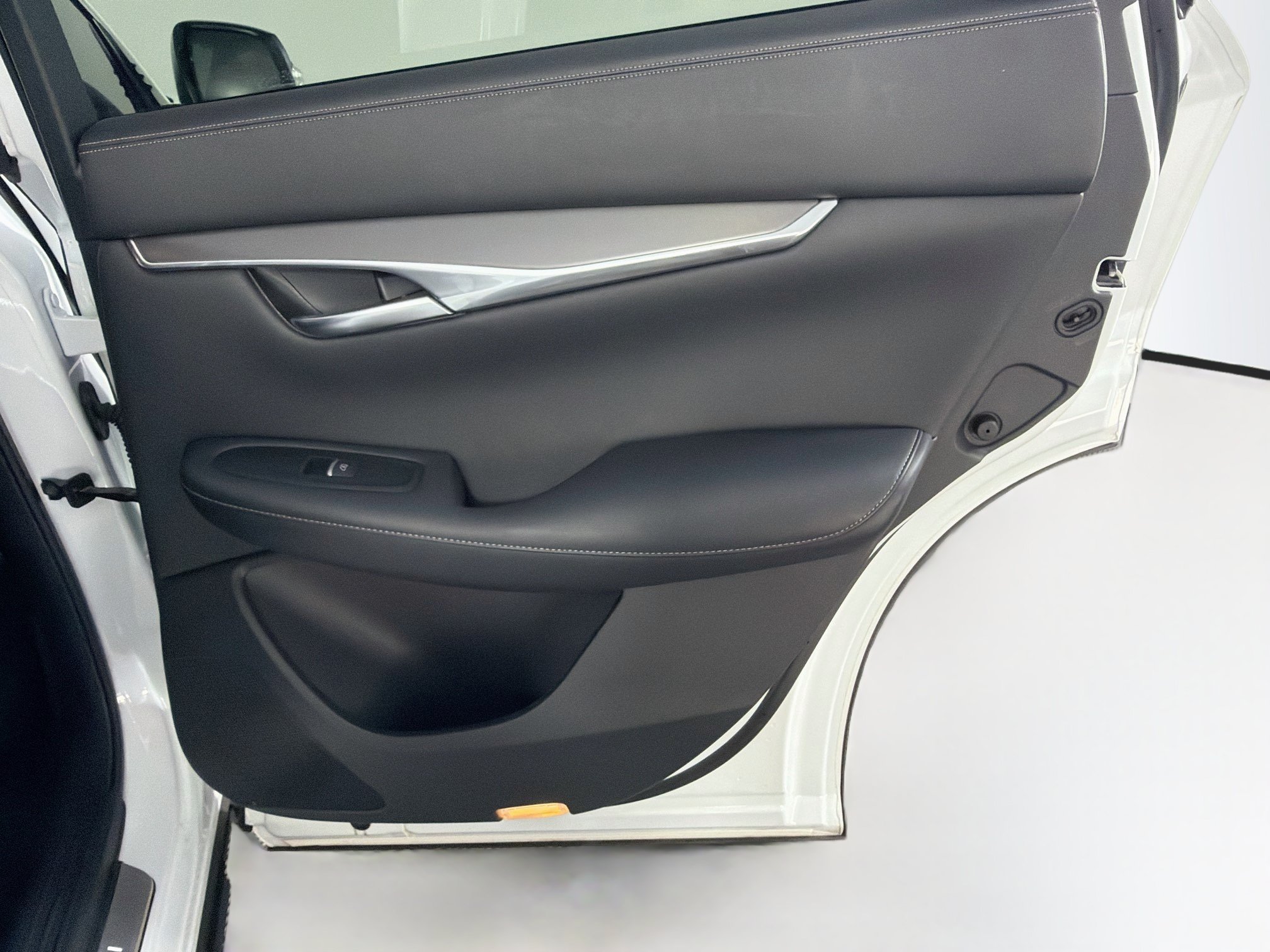 Used 2023 INFINITI QX50 Luxe FWD image 33