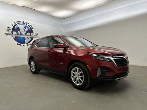 Used 2022 Chevrolet Equinox LT image 13