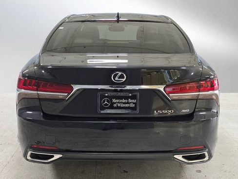 Used 2020 Lexus LS 500 AWD w/ Interior Upgrade Package image 4