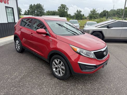Used 2015 Kia Sportage LX AWD/4WD image 5