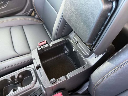 New 2026 Jeep Wrangler Sahara image 33