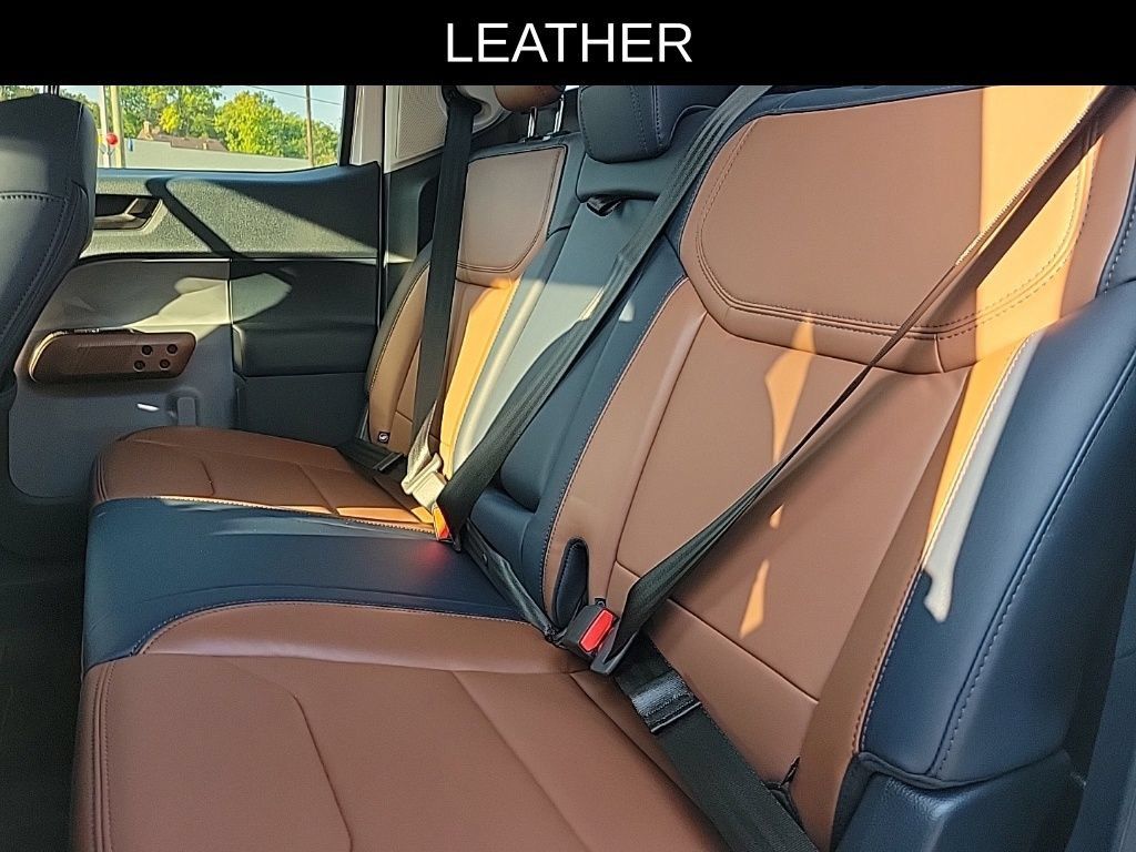 Certified 2024 Ford Maverick Lariat w/ 4K Tow Package AWD/4WD image 12