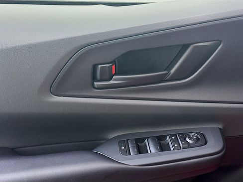 Used 2024 Toyota Prius LE image 15