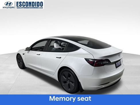 Used 2021 Tesla Model 3 Long Range image 3