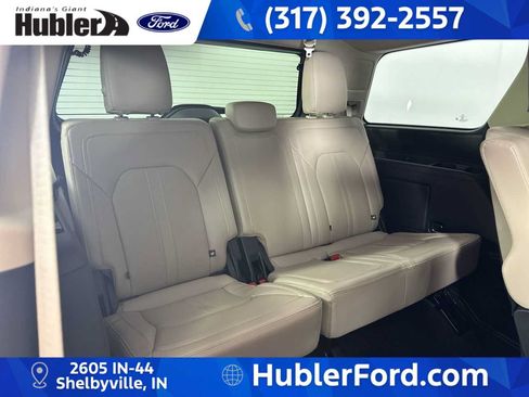 Used 2023 Ford Expedition Limited AWD/4WD image 23