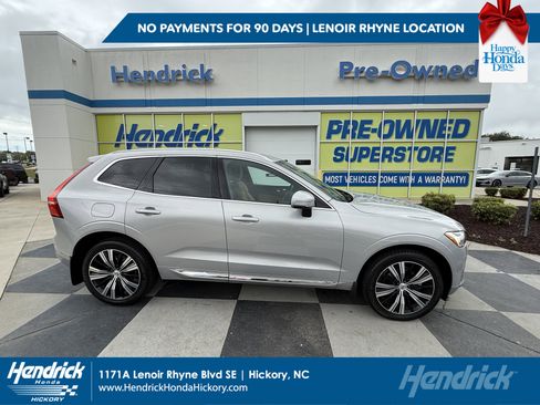 Used 2022 Volvo XC60 B5 Inscription w/ Advanced Package image 1