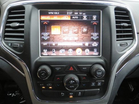 Used 2014 Jeep Grand Cherokee Overland w/ Trailer Tow Group IV image 19